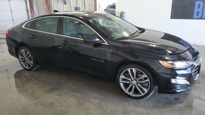 Chevrolet Malibu  2025