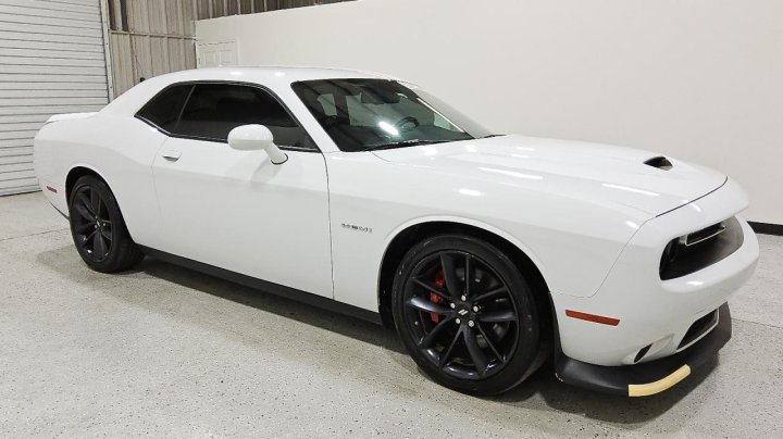 Dodge Challenger  2022