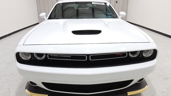 Dodge Challenger  2022