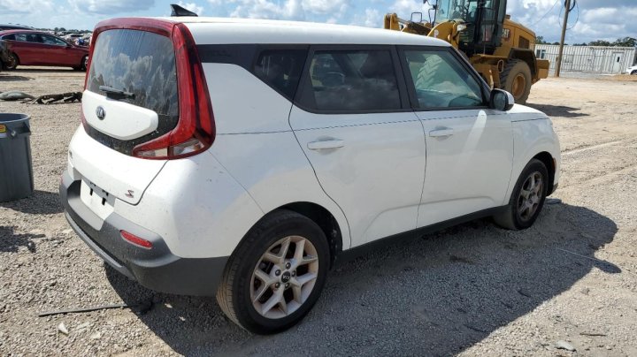 KIA Soul  2021