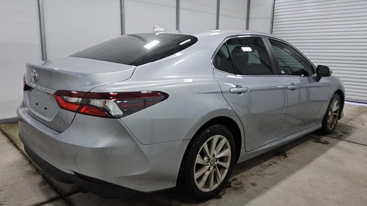 Toyota Camry  2022