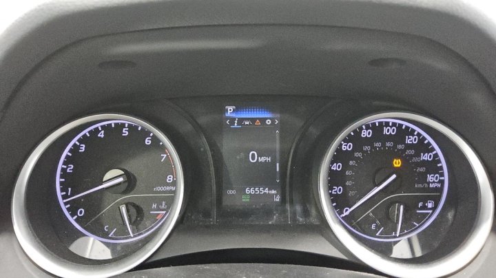 Toyota Camry  2022