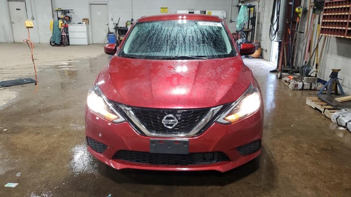 Nissan Sentra  2018