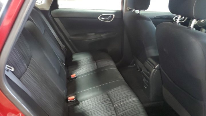 Nissan Sentra  2018