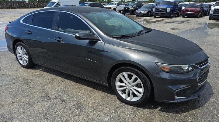 Chevrolet Malibu  2016