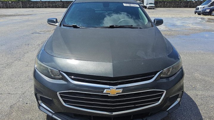 Chevrolet Malibu  2016