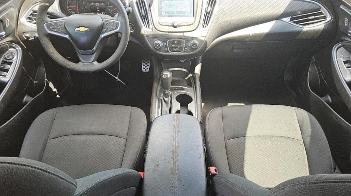 Chevrolet Malibu  2016