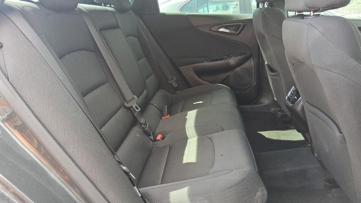Chevrolet Malibu  2016