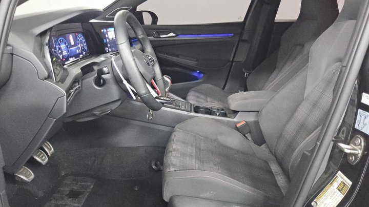 Volkswagen GTI  2022