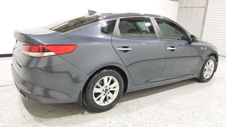 KIA Optima  2018