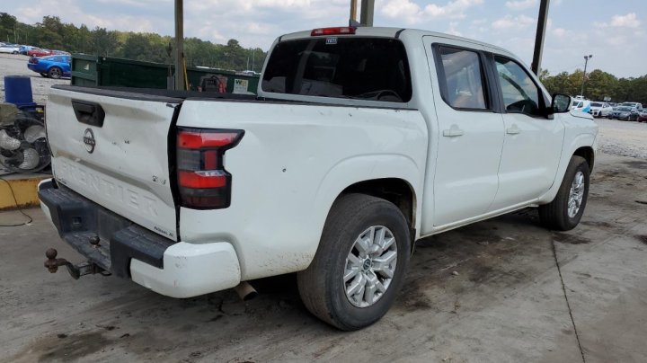 Nissan Frontier  2022