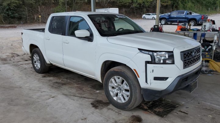 Nissan Frontier  2022