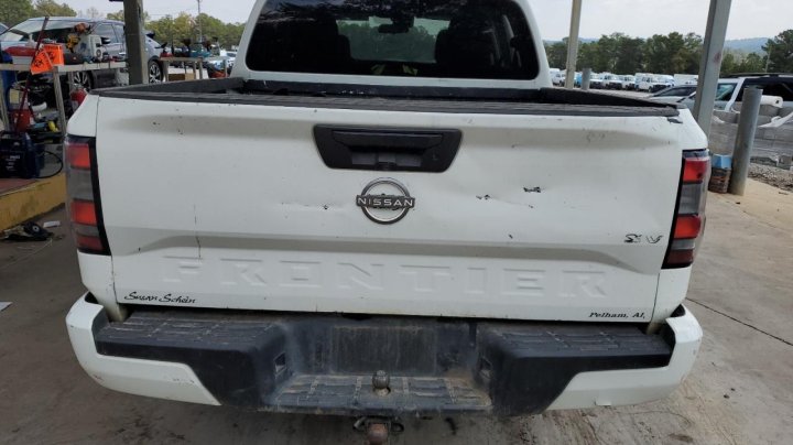 Nissan Frontier  2022