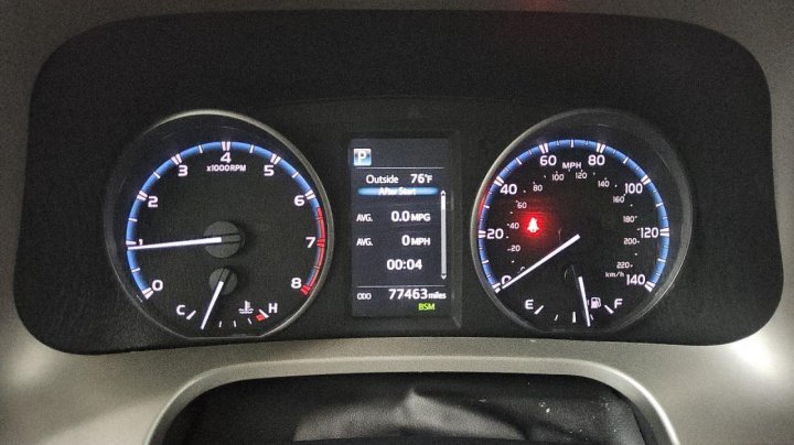 Toyota RAV4  2018