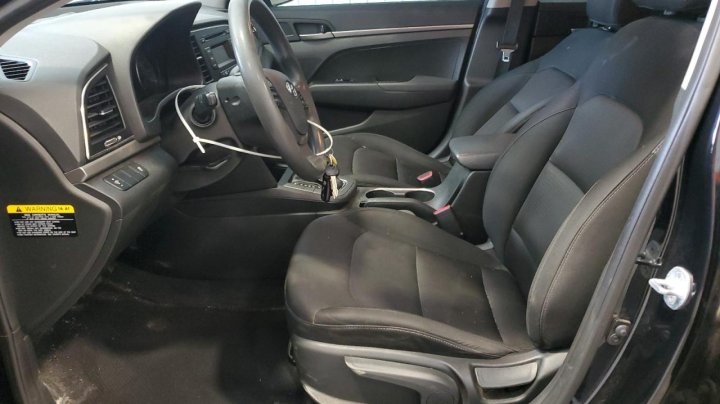 Hyundai Elantra  2018