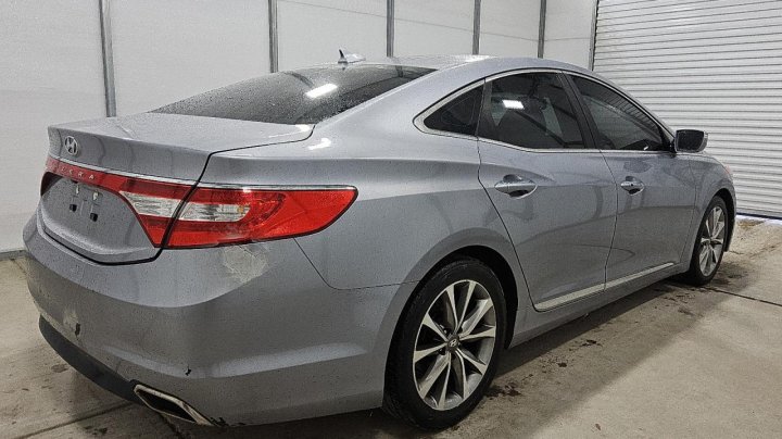 Hyundai AZERA  2015