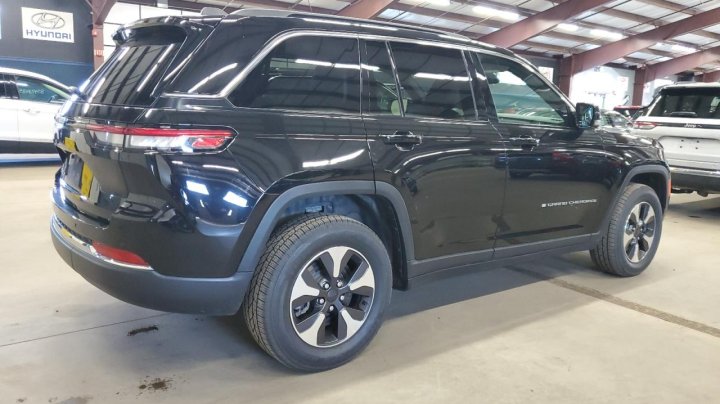 JEEP Grand Cherokee  2024
