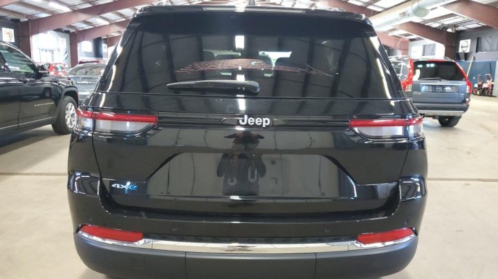 JEEP Grand Cherokee  2024