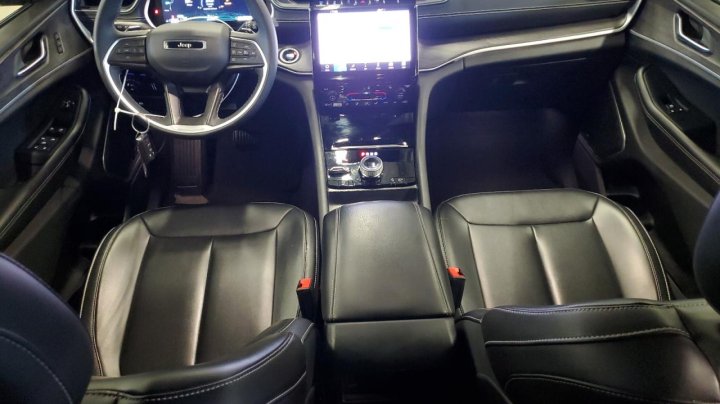 JEEP Grand Cherokee  2024