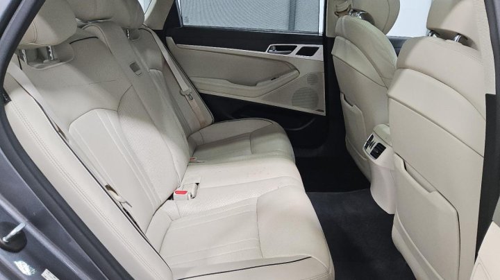 Genesis G80  2017