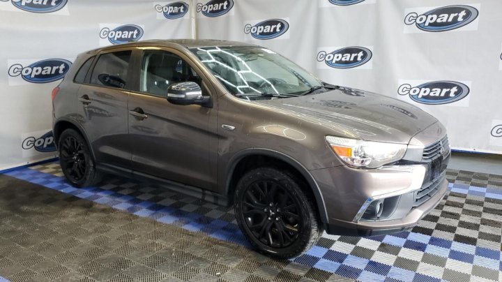 Mitsubishi OUTLANDER SPORT  2017