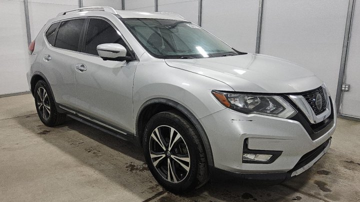 Nissan ROGUE  2018