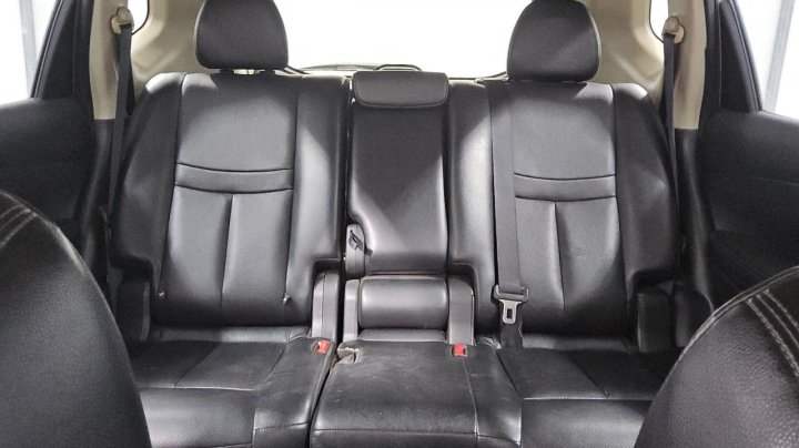 Nissan ROGUE  2018