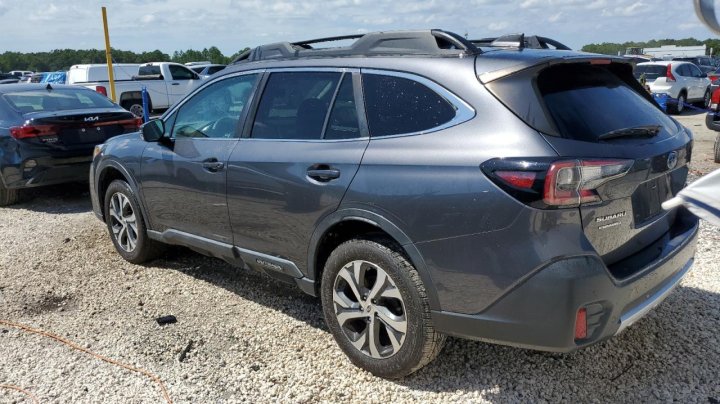 Subaru Outback  2022