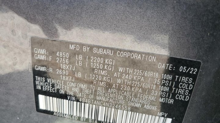 Subaru Outback  2022