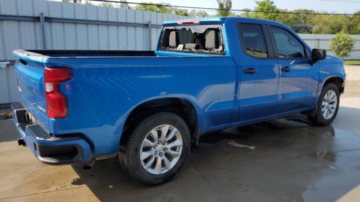 Chevrolet Silverado  2022