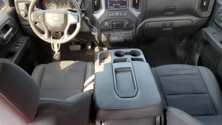 Chevrolet Silverado  2022