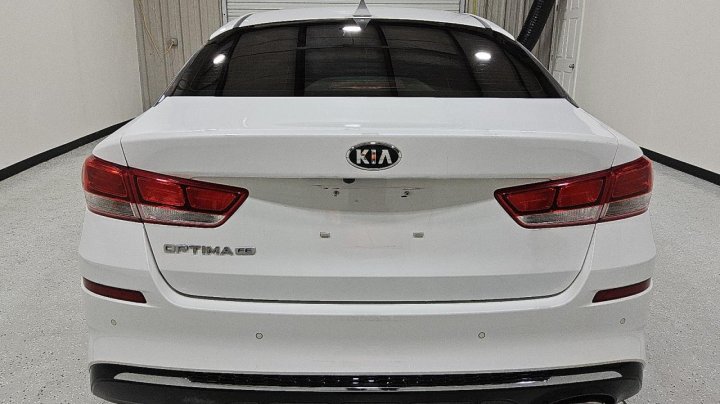 KIA Optima  2019