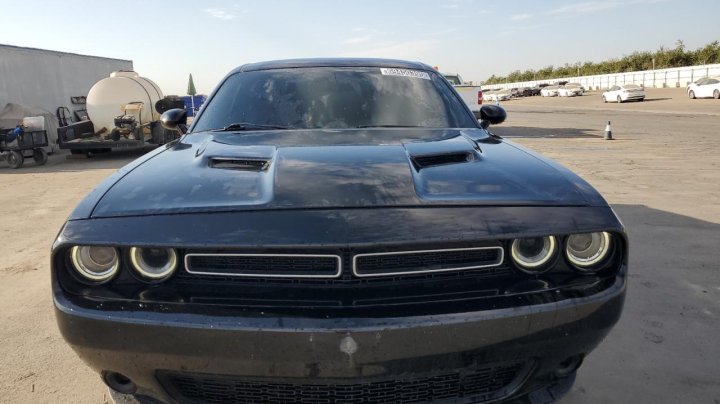 Dodge Challenger  2021