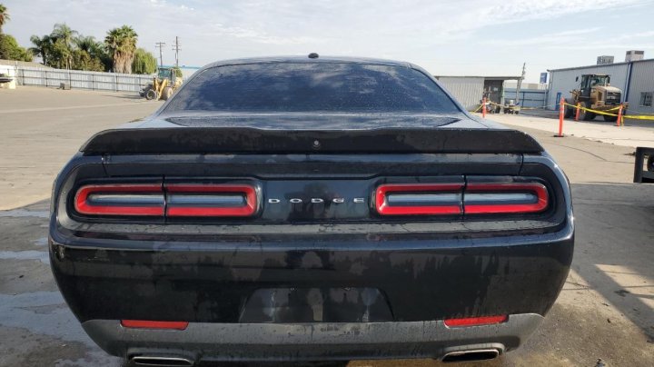 Dodge Challenger  2021