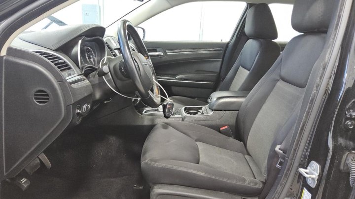 CHRYSLER 300  2022