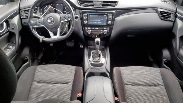 Nissan Rogue Sport  2017