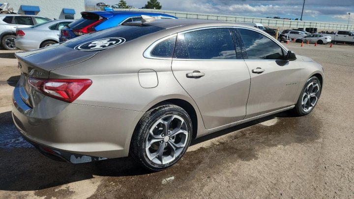 Chevrolet Malibu  2022