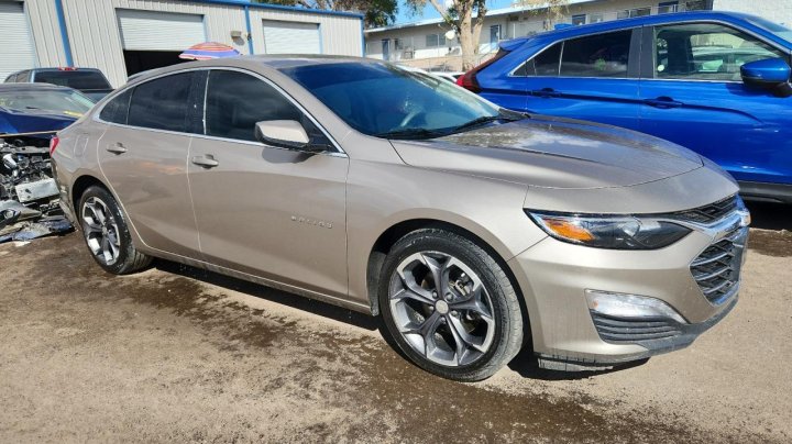 Chevrolet Malibu  2022