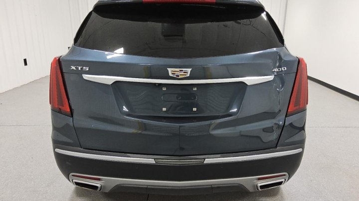 Cadillac XT5  2021