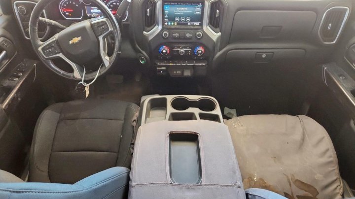 Chevrolet Silverado  2022