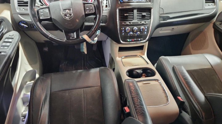 Dodge Grand Caravan  2020