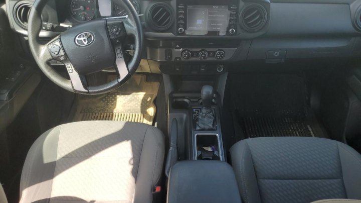Toyota TACOMA  2021