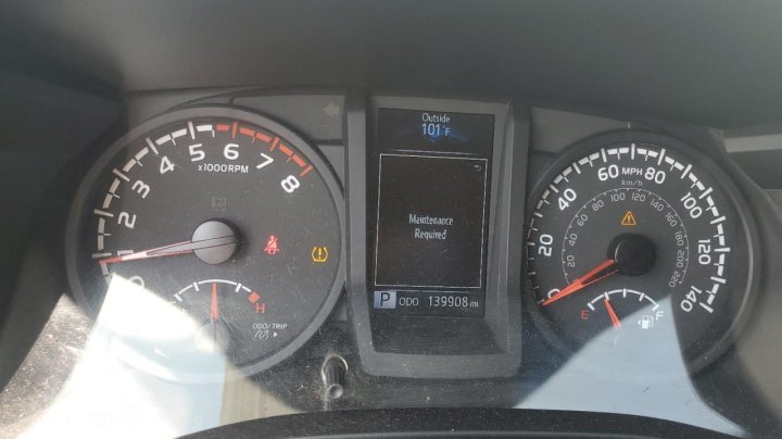Toyota TACOMA  2021