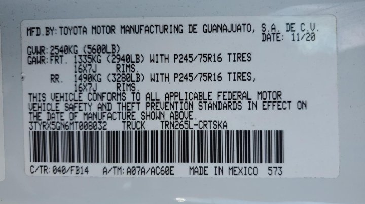 Toyota TACOMA  2021