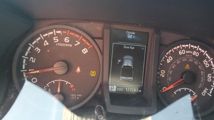 Toyota TACOMA  2022