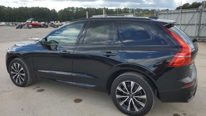 Volvo XC60  2023