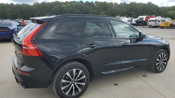 Volvo XC60  2023
