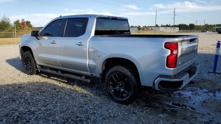 Chevrolet Silverado  2021