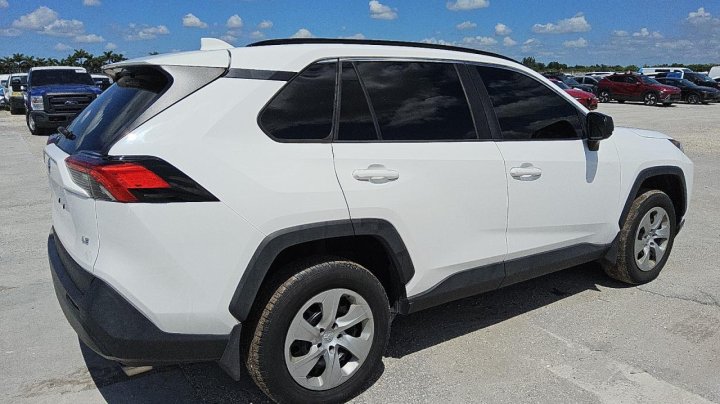 Toyota RAV4  2020