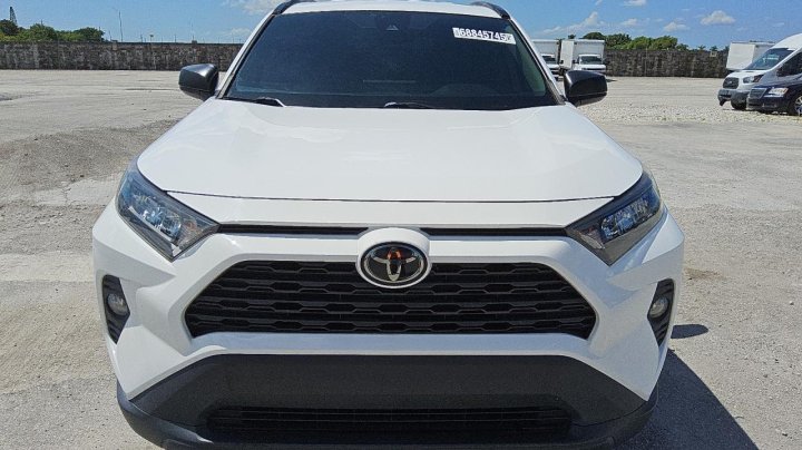 Toyota RAV4  2020